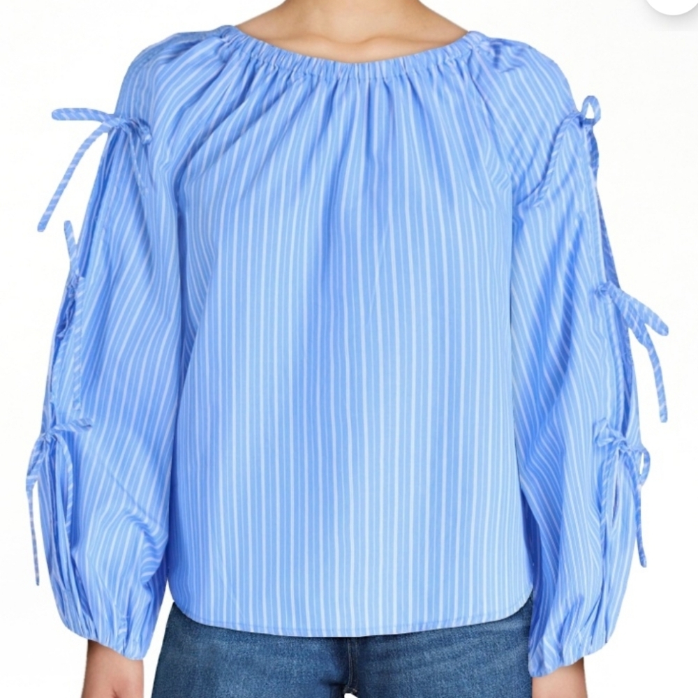 Free Assembly Womens and Womens Plus Gathered Neck Top with Long Tie Sleeves